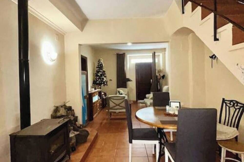 Habitacion en casa antigua Ontinyent in Onteniente, Provincia de Valencia