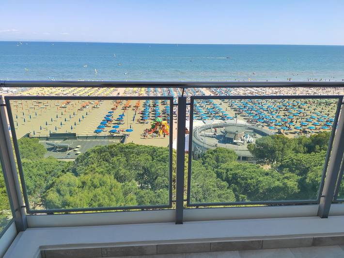 Ferienwohnung für 6 Personen, mit Terrasse und Garten in Lignano Sabbiadoro