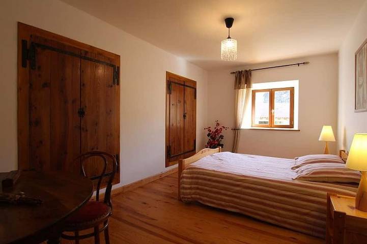 Gîte pour 10 personnes, avec jardin à Le Monastier-sur-Gazeille - 3