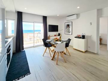 Apartamento De Férias para 5 Pessoas em Praia da Rocha, Portimão, Foto 2