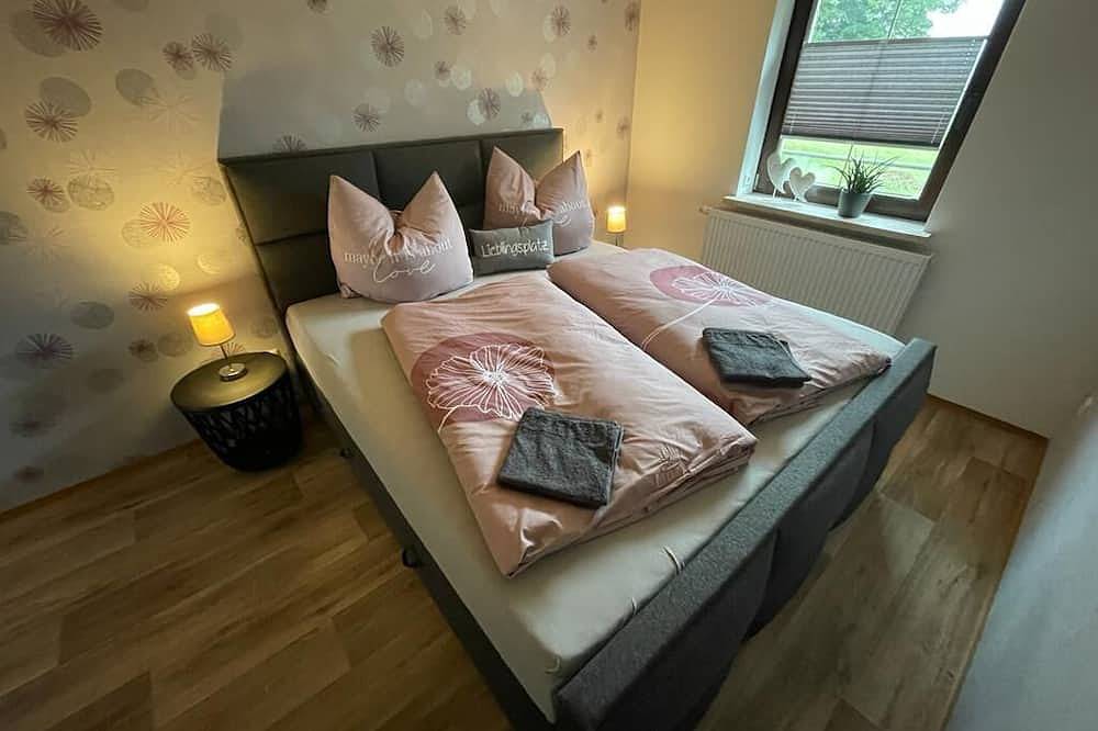 Ganze Wohnung, Gemütliche Fewo 1 im Sonnenhof in Dippoldiswalde, Osterzgebirge