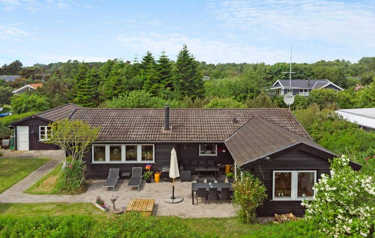 Ferienhaus für 8 Personen, mit Terrasse und Garten, mit Haustier in Gedesby