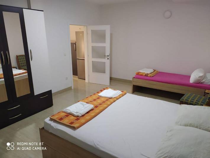 Gîte pour 5 personnes, avec jardin ainsi que vue et terrasse dans Međugorje - 4