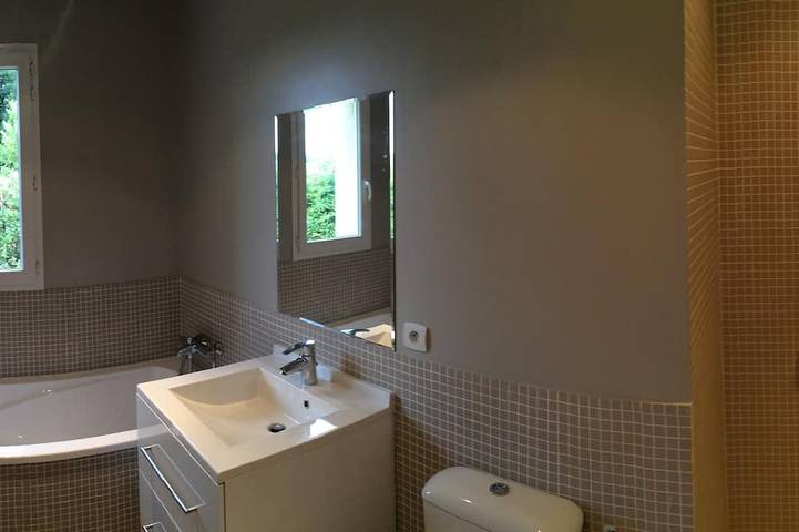 Location de vacances pour 10 personnes, avec jardin et terrasse à Arpaillargues-et-Aureillac - 3