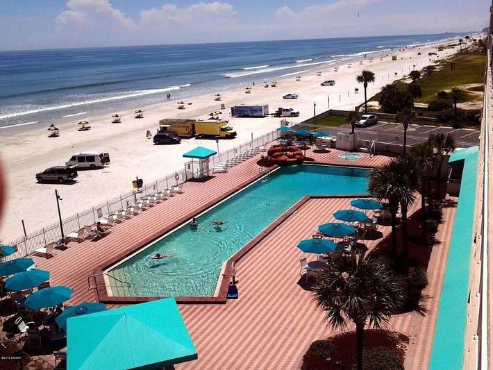 Holiday rental for 3 people, with hot tub and pool in Daytona Beach