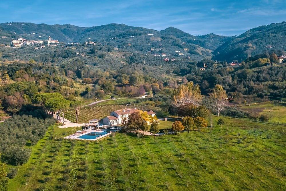 Villa Buggia - Sechs Schlafzimmer Villa, Schläft 12 in Massa e Cozzile, Pistoia Provinz