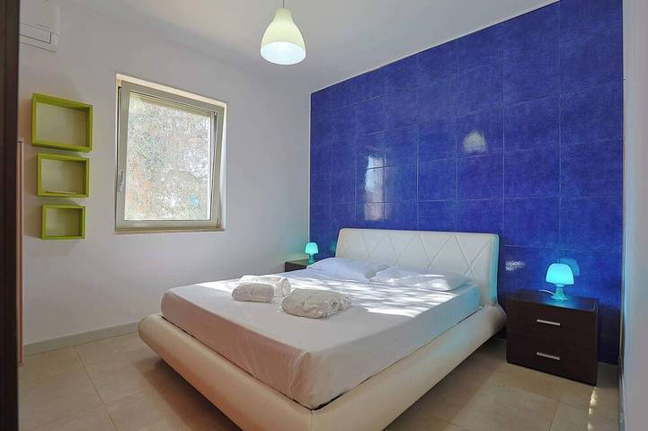 Ferienhaus für 5 Personen, mit Pool und Whirlpool sowie Balkon in Torre Colimena - 2