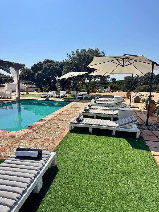 Chalet para 18 personas, con jardín además de piscina y vistas, Familias con niños - 1