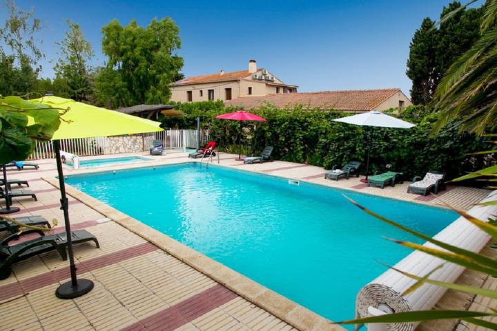 Gîte pour 4 personnes, avec jardin et terrasse, animaux acceptés