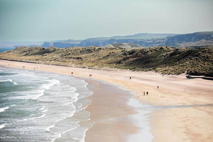 Holiday home for 12 people, with balcony and view, with pets in Portrush