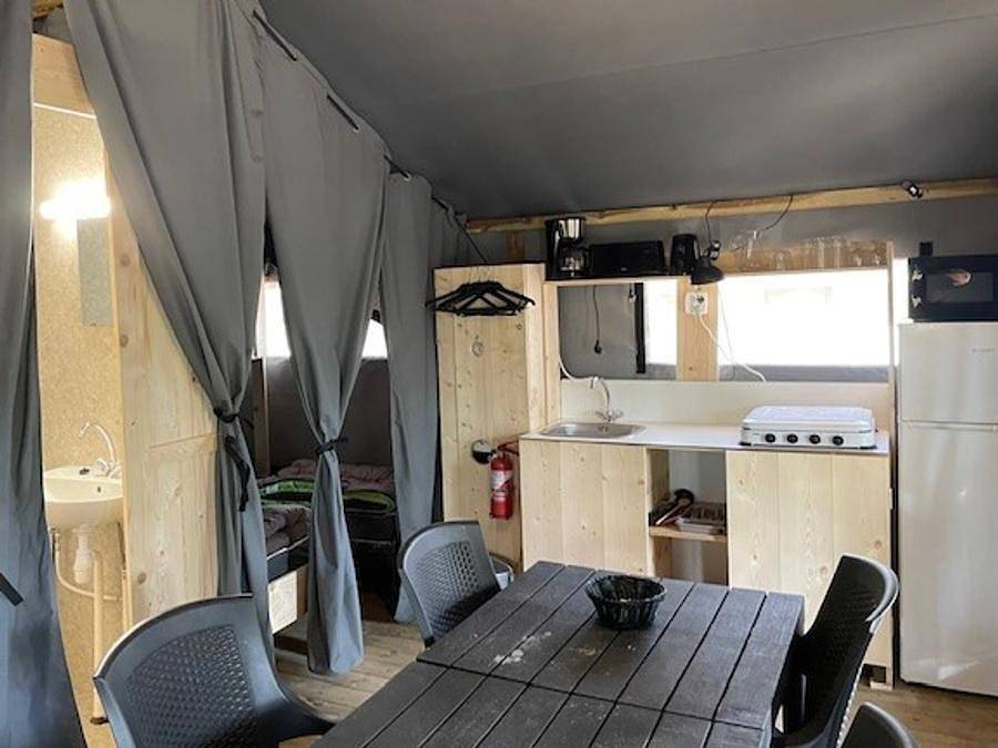 Camping Domaine de la Paille Basse - Safarizelt 6 personen - Lodgetent Typ Lg+ in Souillac, Lot