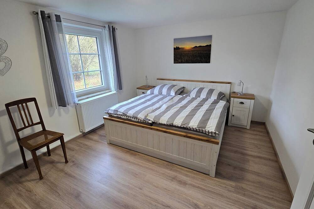 Ganze Wohnung, Gemütliche Ferienwohnung im malerischen Stadtdorf Uehrde in Osterode, Harzvorland