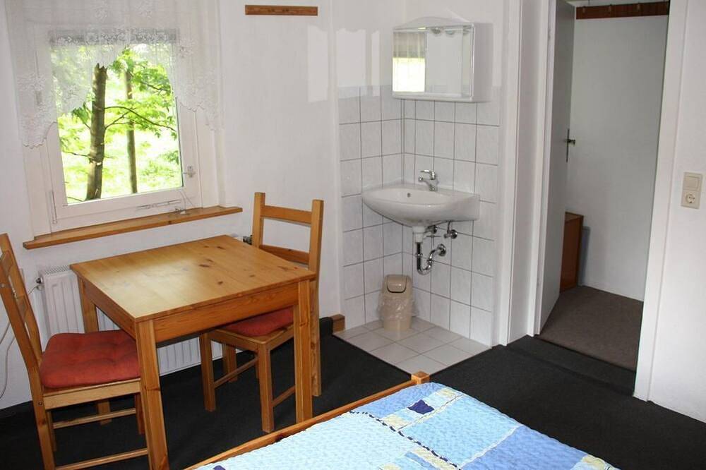 Ruhiges Doppelzimmer - Pension \"Haus Pentacon\" in Schellerhau, Altenberg