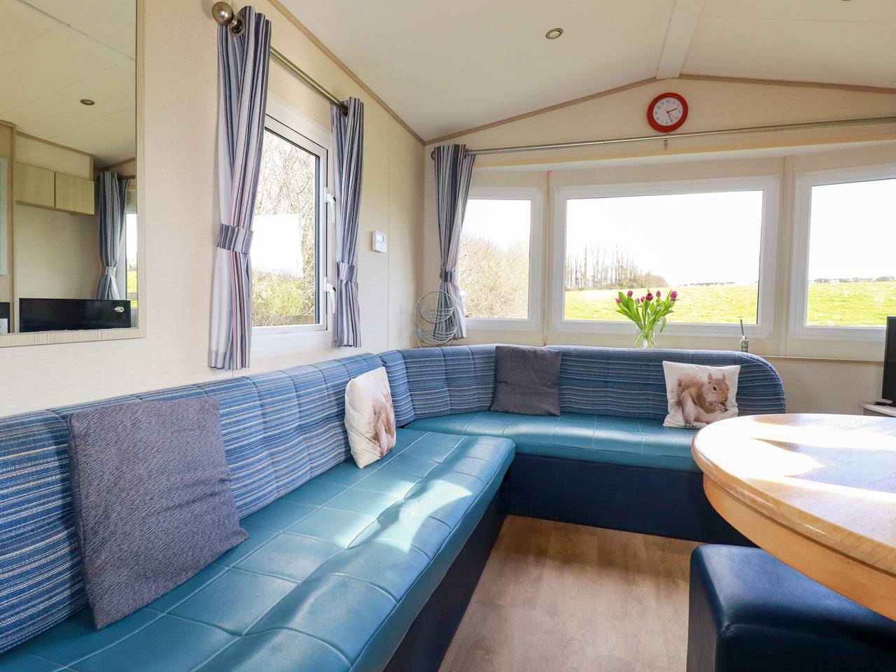 Caravan voor 6 personen met tuin in Cornwall