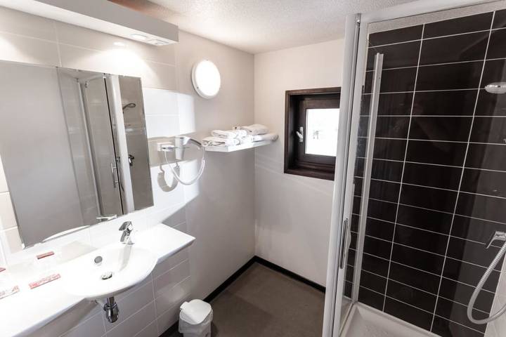 Hôtel pour 2 personnes, avec jardin, animaux acceptés à La Canourgue - 4