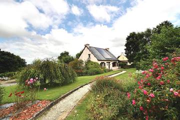 Cottage pour 2 personnes, avec jardin à Tréglamus