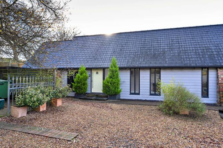 Villa for 4 people, with Garden in Dorset