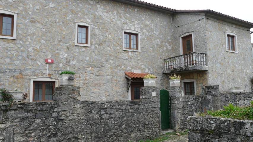 Casa de férias para 4 pessoas, com Terraço e Jardim e ainda Piscina and Vista em Ansiao