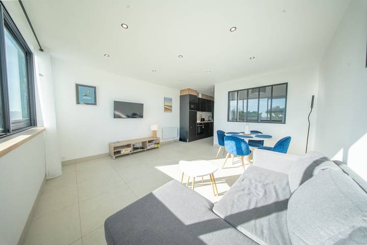 Gîte pour 4 personnes dans Plage De La Falaise - 2