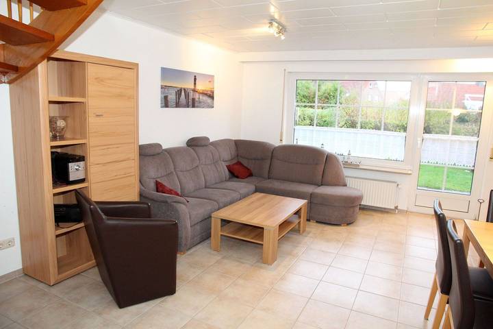 Ferienhaus für 6 Personen, mit Terrasse und Garten in Norddeich