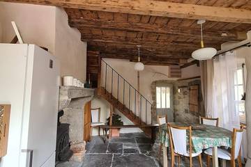 Gîte pour 3 personnes, avec terrasse à Montaigut-le-Blanc