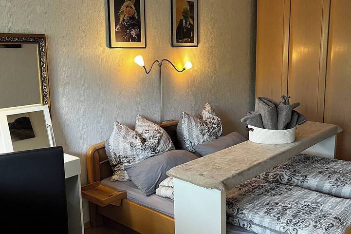 Ferienwohnung für 5 Personen, mit Balkon in Leverkusen - 2