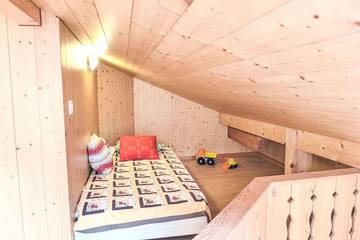 Villa for 4 Guests in Innertkirchen, Western Alps, Picture 2