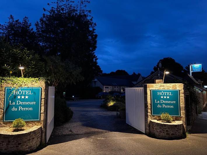 Hôtel pour 2 personnes, avec jardin et terrasse à Quettehou - 3