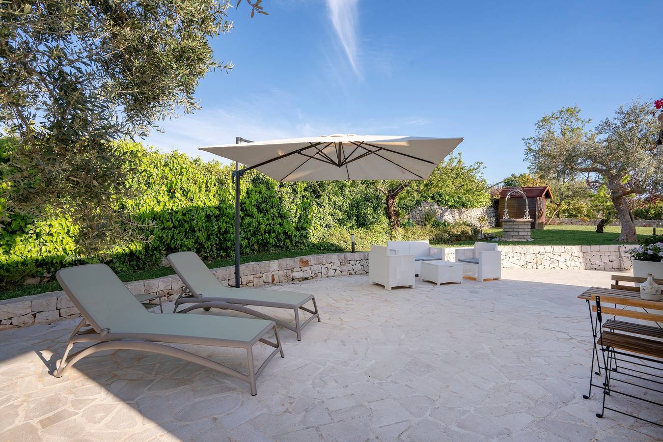 Trullo 'Relais' avec terrasse partagée, Wi-Fi et climatisation in Castellana Grotte, Province de Bari