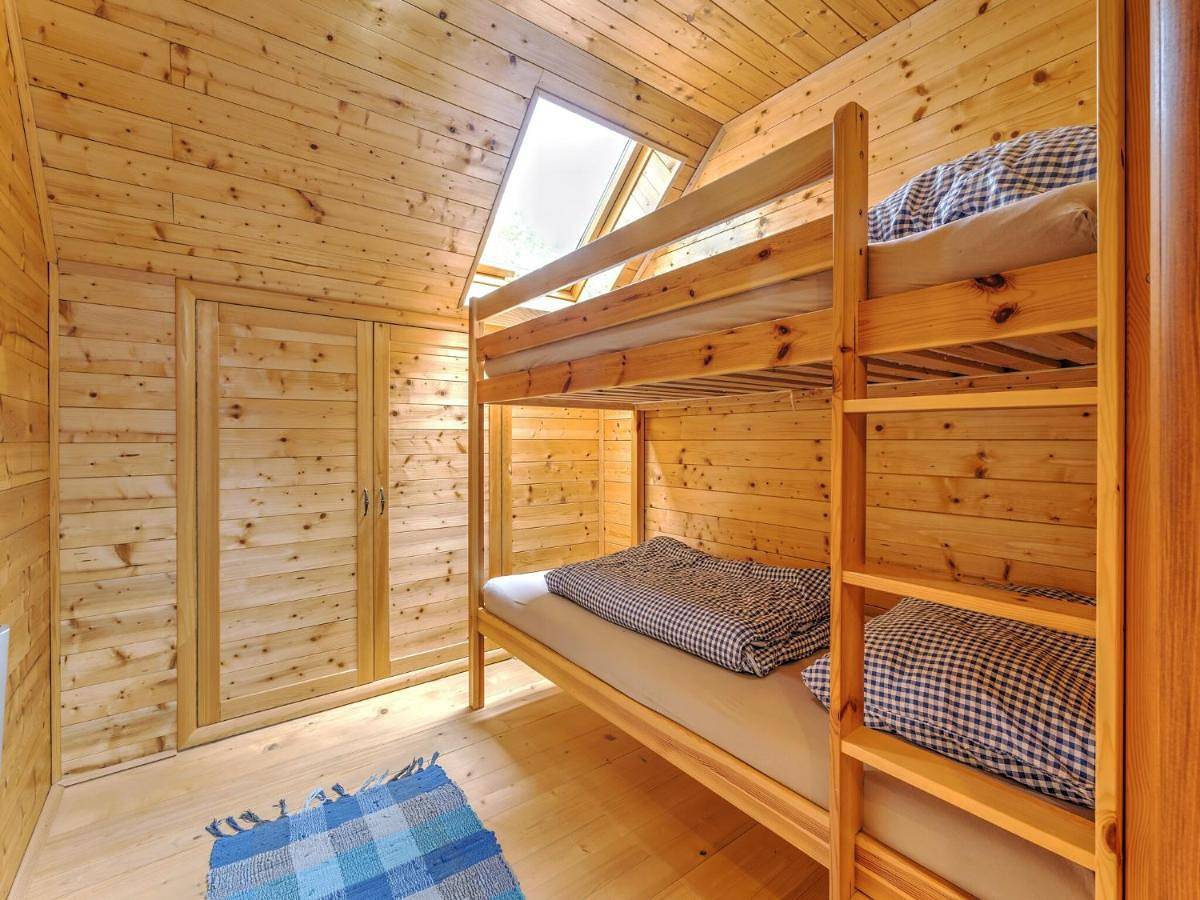 Ganze Wohnung, Two-Bedroom Apartment in Liebenfels, Mittelkärnten