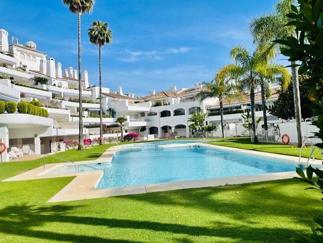 Ferienwohnung für 4 Personen, mit Garten, mit Haustier in Marbella - 2
