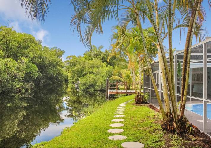 Casa de vacaciones para 10 personas, con vistas al lago y jardín además de piscina y vistas, Se admiten mascotas - 1