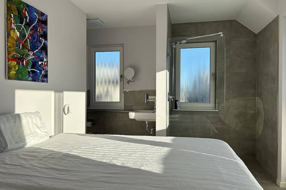 Ganze Wohnung, Penthouse Jever - Langzeitmiete / Workation - großzügige Dachterrasse in Jever, Metropolregion Bremen-Oldenburg