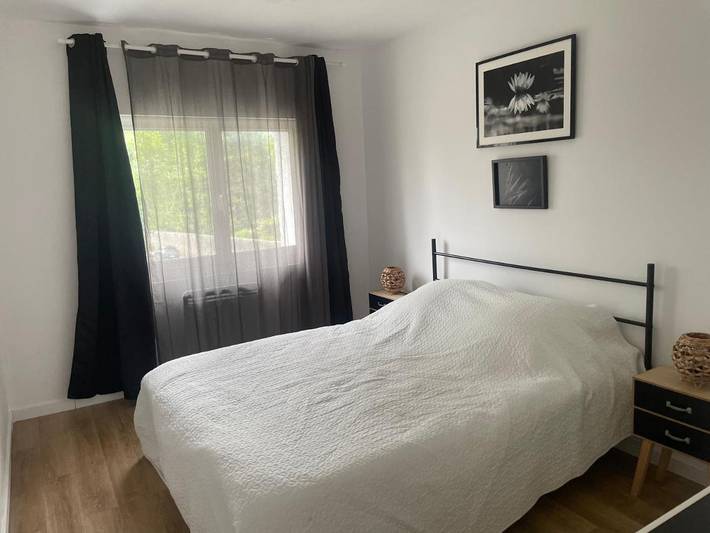 Location de vacances pour 10 personnes, avec vue et jardin à Saint-Laurent-sur-Mer - 2