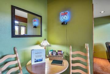 Vacation House for 8 Guests in Flagstaff, Coconino National Forest, Picture 2