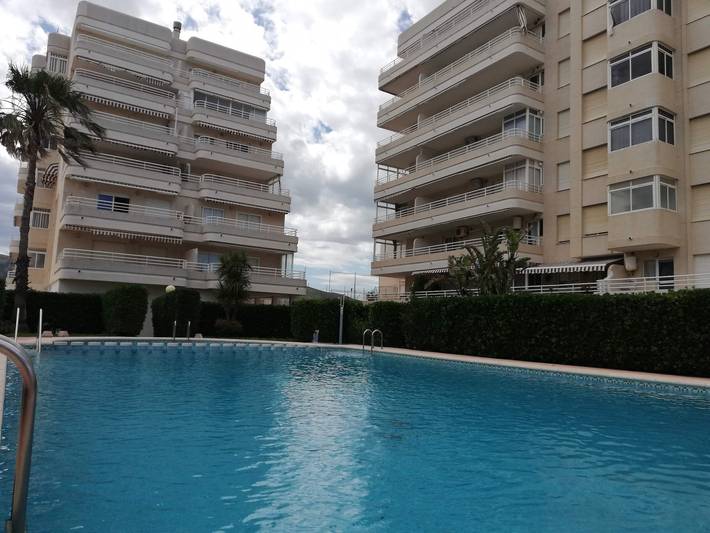 Location de vacances pour 6 personnes, avec Terrasse et Jardin ainsi que Bassin pour enfant et Piscine dans Costa de Valencia