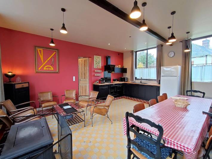 Gîte pour 10 personnes, avec jardin et terrasse