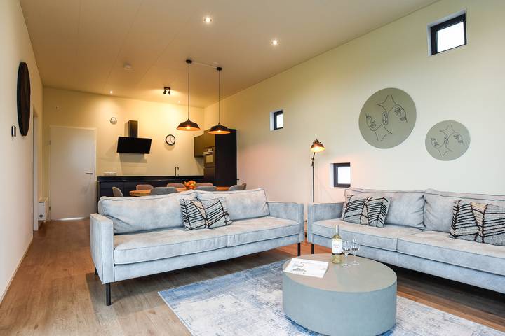 Bungalow voor 8 personen, met Balkon/Terras en Terras in Biddinghuizen