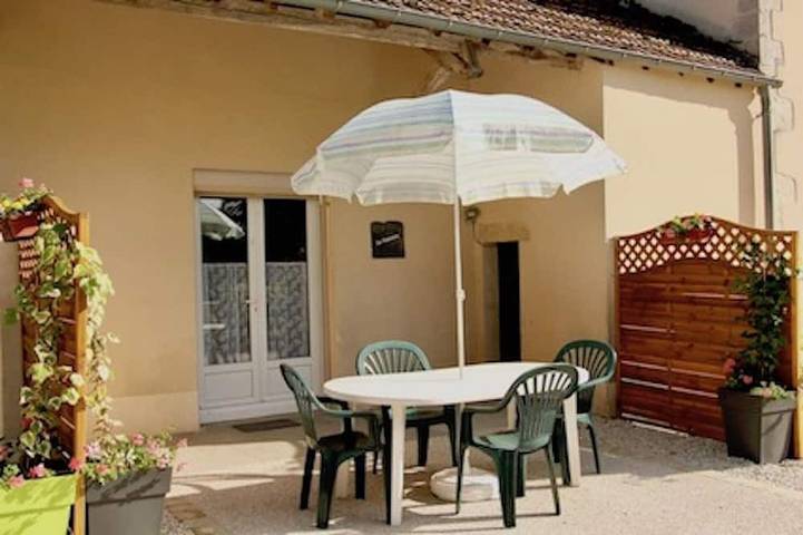 Gîte pour 4 personnes, avec jardin et terrasse