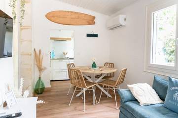 Gîte pour 4 personnes, avec terrasse dans Plage De La Jetee Andernos Les Bains
