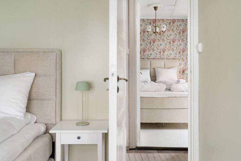 City Center Gem | Traditional Bergen Style in Bergenhus, Bergen