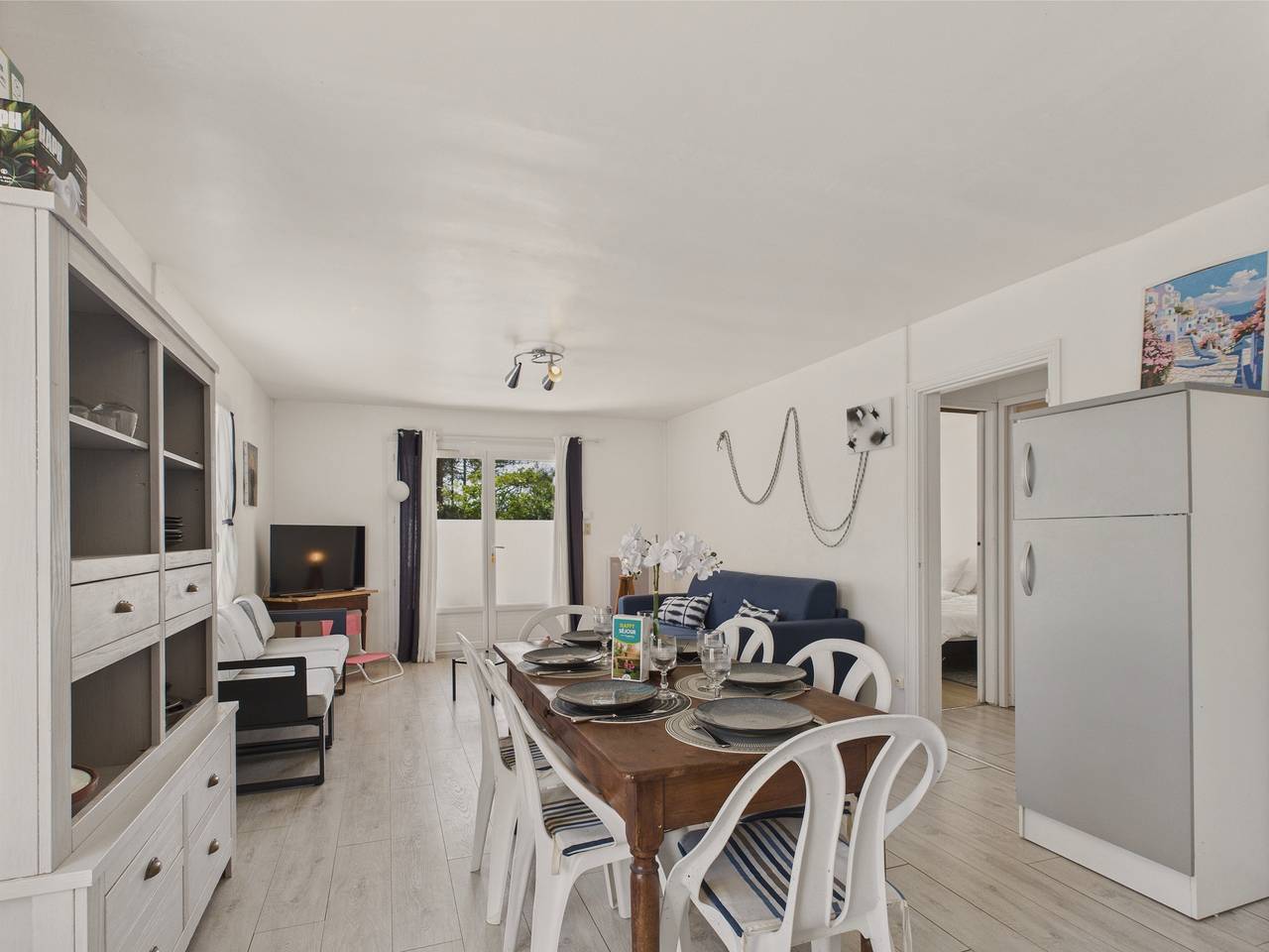 200m plage - grande terrasse pour 4 personnes in L'Aiguillon-la-Presqu'île, Vendée