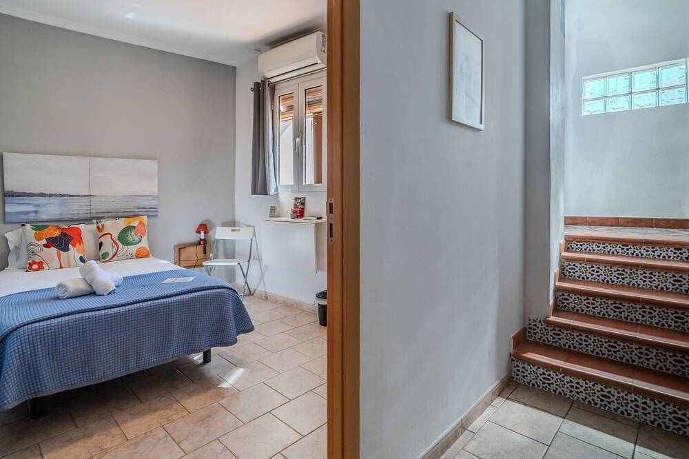 Einzelzimmer-Einfach-Eigenes Badezimmer in Distrito Centro (Córdoba), Cordoba