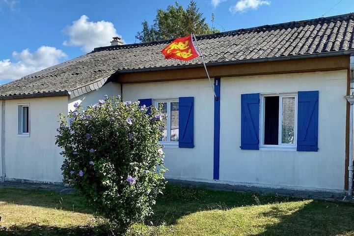 Location de vacances pour 5 personnes, avec jardin à Beauvoir