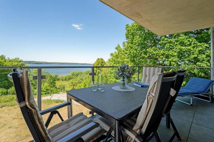 Ferienwohnung mit Meerblick für 4 Personen, mit Balkon in Bosau