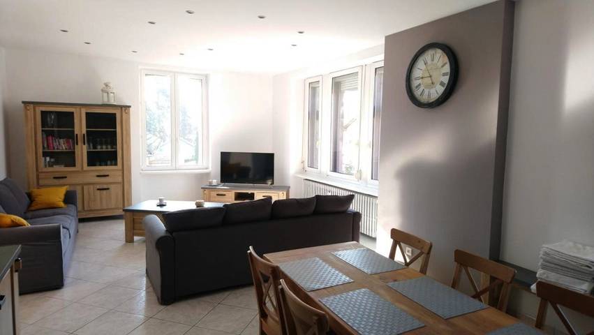 Location de vacances pour 9 personnes, avec Jacuzzi et Vue à Masevaux