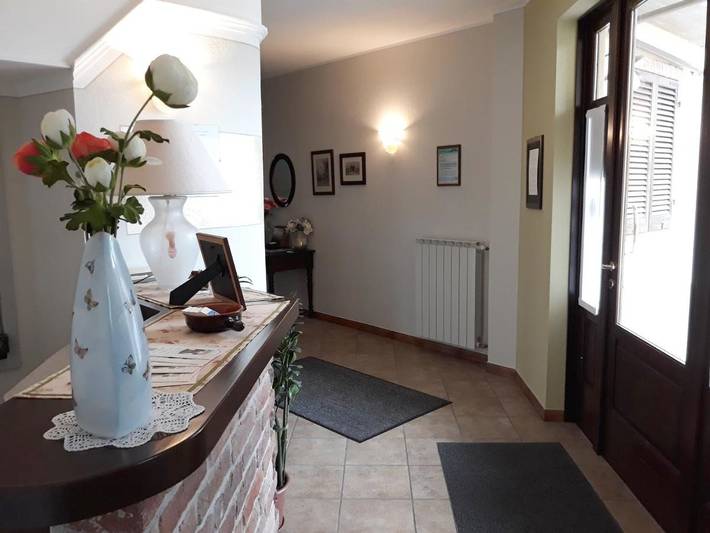 Hôtel pour 2 personnes, avec sauna et piscine ainsi que jacuzzi et jardin à Narzole - 2