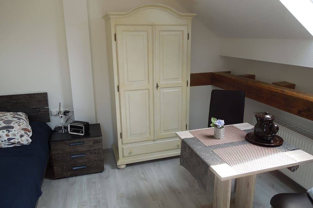 Ganze Wohnung, Direkt am Rhein im Welterbe Oberes Mittelrheintal zwischen Burgen und Reben in Lorchhausen, Lorch