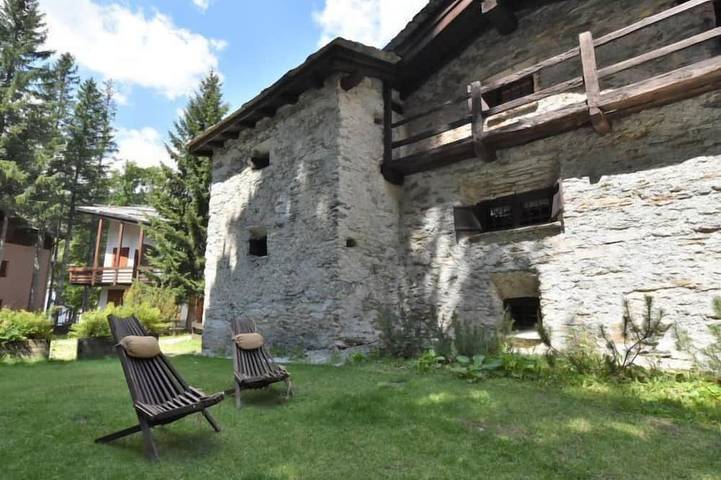 Ferienhaus für 8 Personen, mit Sauna und Terrasse sowie Whirlpool und Garten - 1