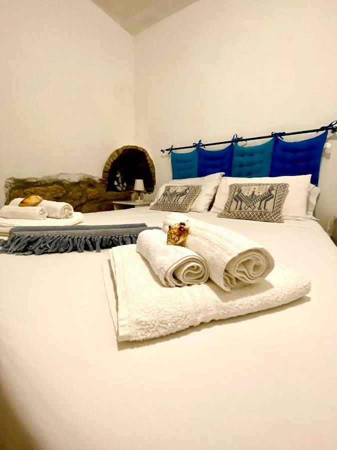 Casa vacanza per 7 persone, con Terrazza e Giardino nonché Panorama a Carloforte
